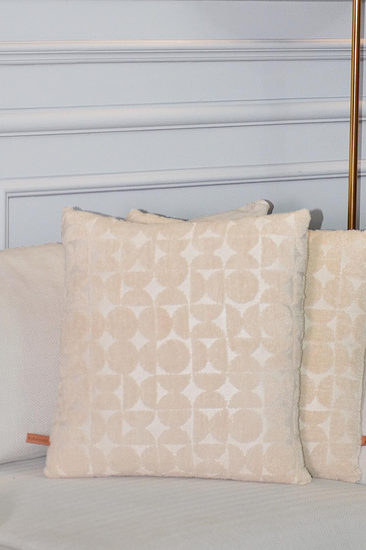 Nova Jakar Özel Tasarım 2'li Dekoratif Kırlent Kılıfı 43x43 Cm