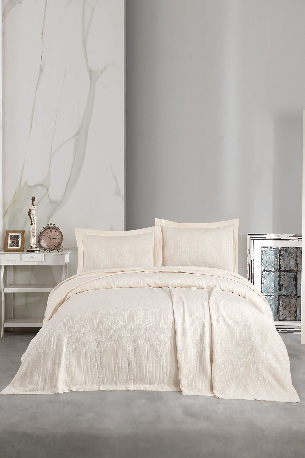 Oscar Çift Kişilik Yatak Örtüsü ve Pike Seti 230x240cm