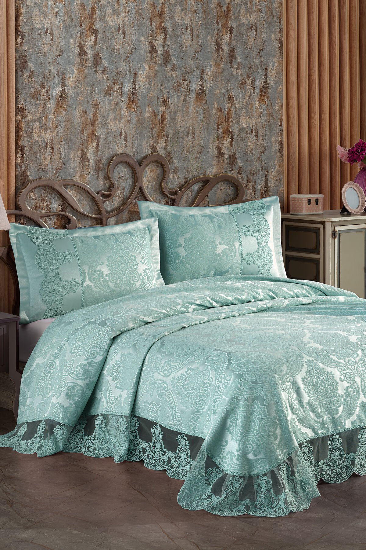 Sephore Çift Kişilik Dantelli Yatak Örtüsü (Mint)