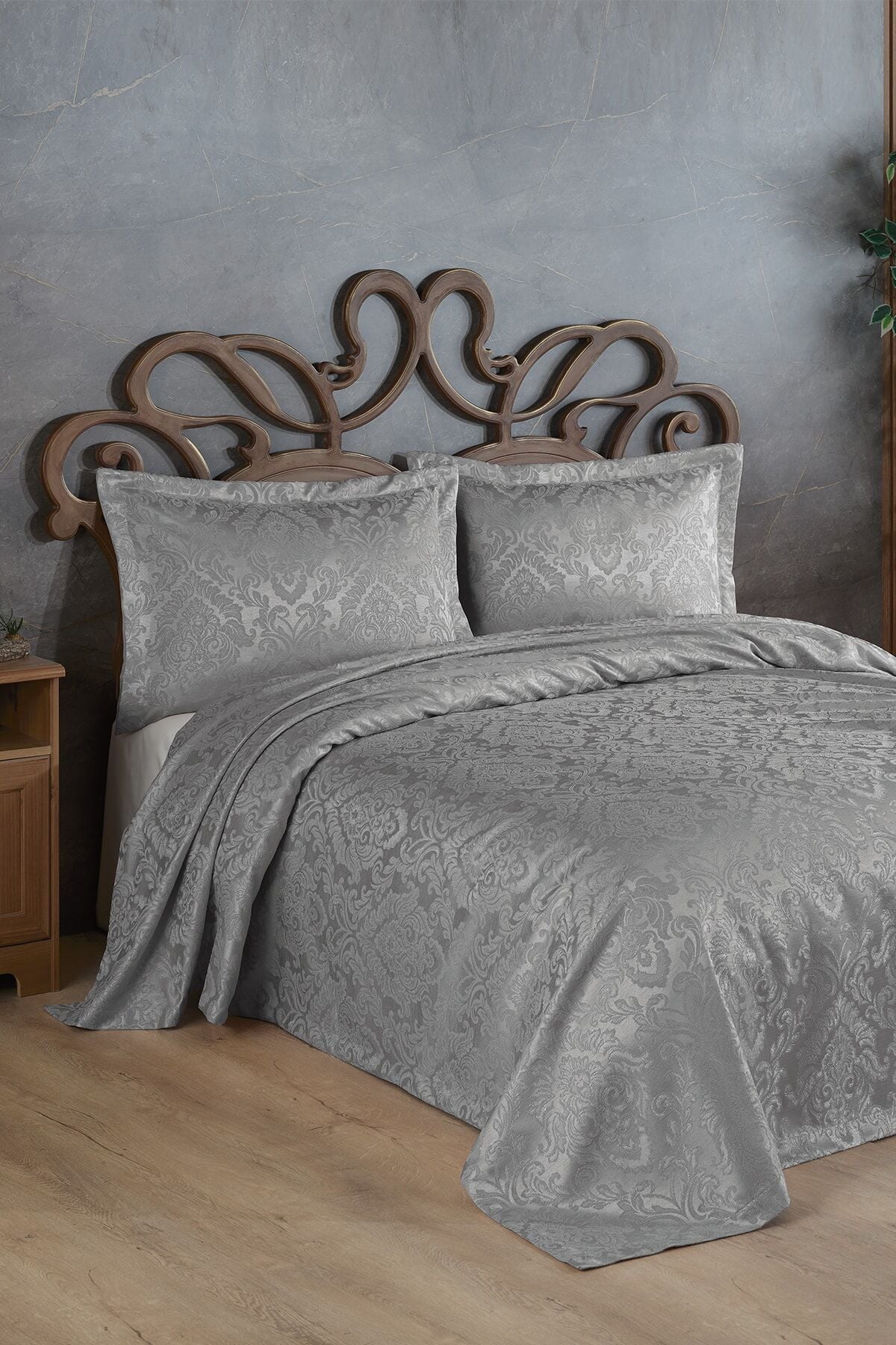 Sierra Jakarlı Şönil Çift Kişilik Yatak Örtüsü 240x250cm Gri̇