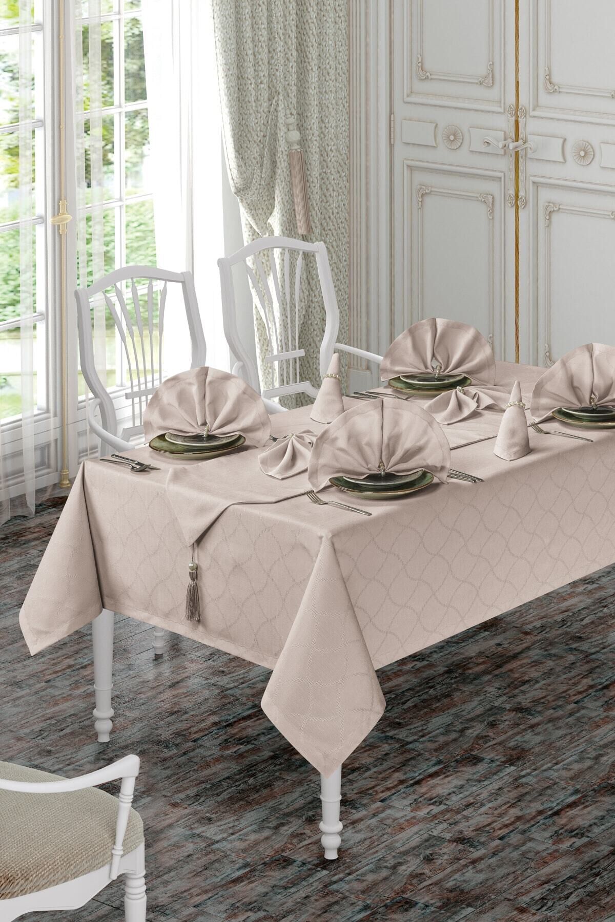 Tina Lüx Jakar Desenli Masa Örtüsü Takımı 160x220cm 12 Kişilik Kahverengi̇