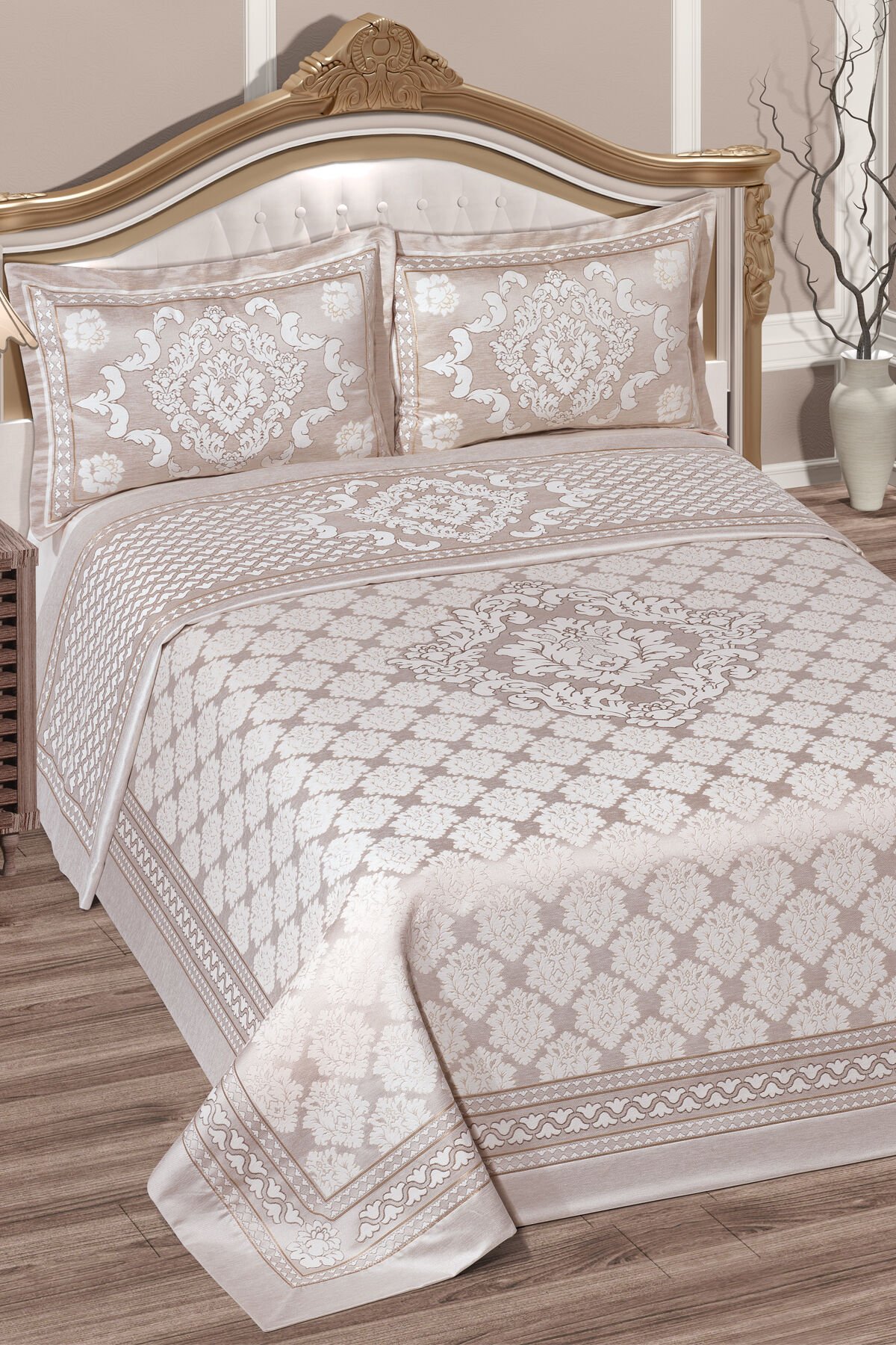 Damask Pano Şönil Çift Kişilik Yatak Örtüsü 240x260 Bej
