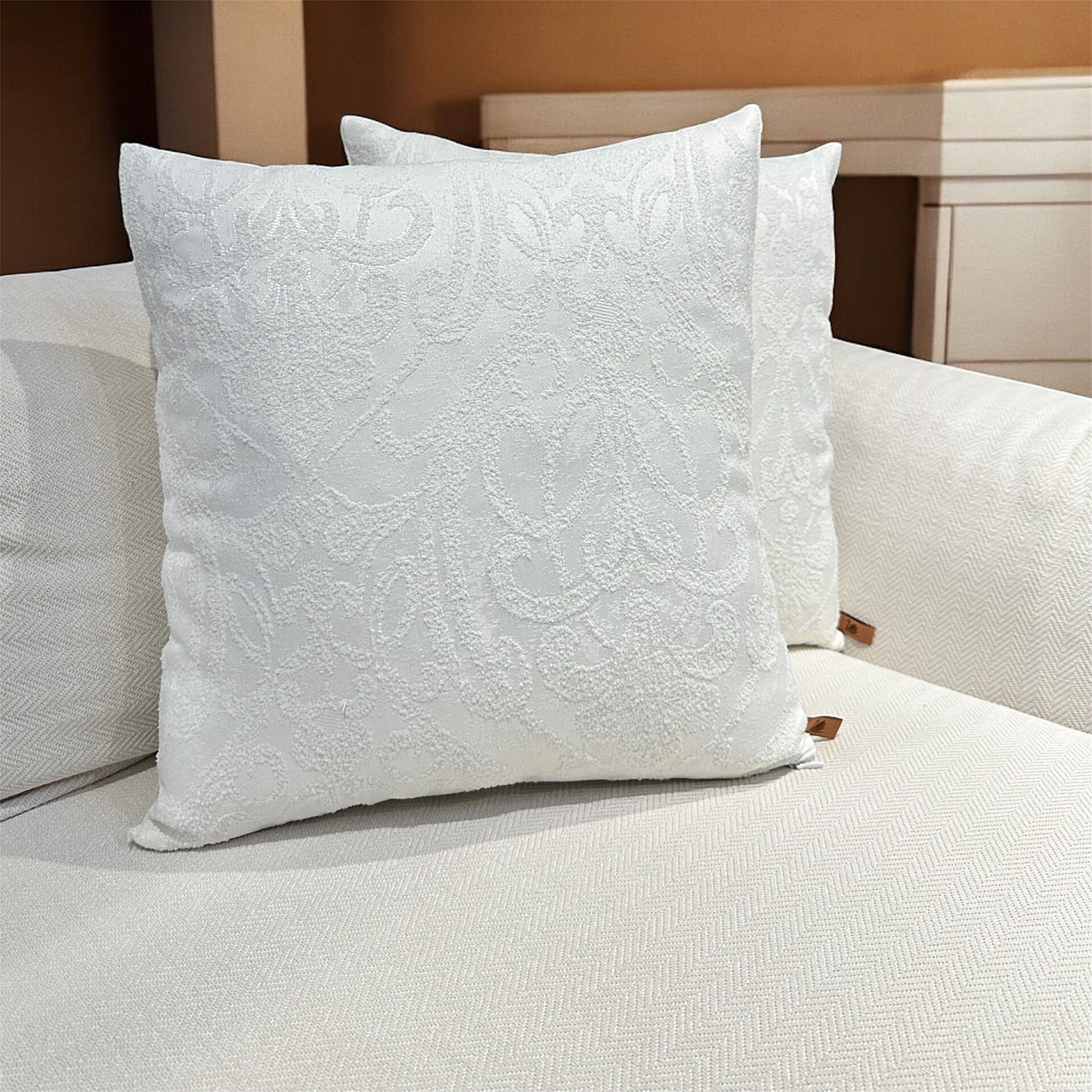 Bella Jakar Özel Tasarım 2'li Dekoratif Kırlent Kılıfı 43x43 cm Ekru