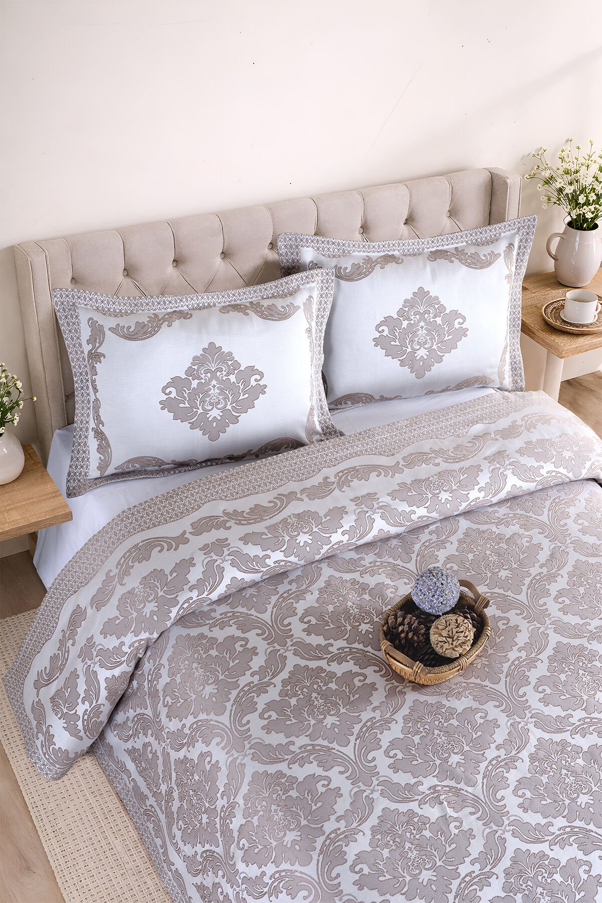 Vanetta Pano Jakarlı Çift Kişilik Modern Yatak Örtüsü Takımı 3 Parça 240x260cm Kahverengi̇