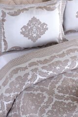 Vanetta Pano Jakarlı Çift Kişilik Modern Yatak Örtüsü Takımı 3 Parça 240x260cm Kahverengi̇