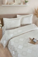 Likya Jakarlı Fransız Dantelli Modern Çift Kişilik Yatak Örtüsü Takımı 240x250cm Krem