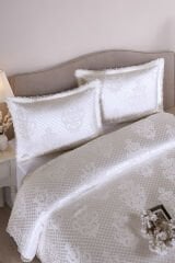 Loretta Jakarlı Fransız Güpürlü Modern Çift Kişilik Yatak Örtüsü Takımı 240x250cm